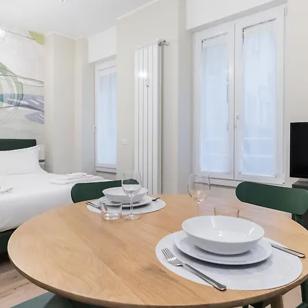 Hotel Mi-mosc46as - Garibaldi 104 A Milan